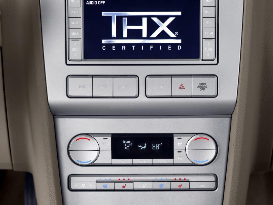  Lincoln MKZ AWD 2007 года  (фото 21 из 36)